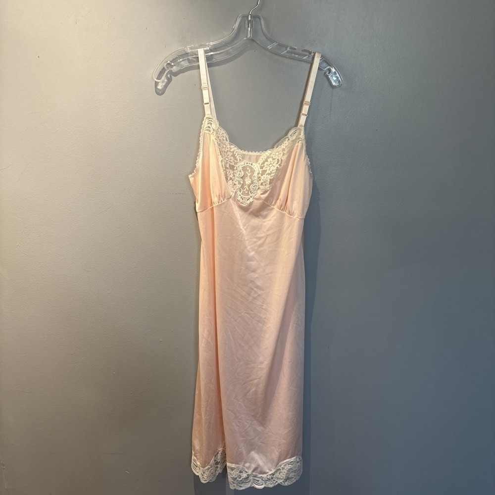 Shadowline Slip Dress Womens M 36 Blush‎ Pink Lace Trim coquette